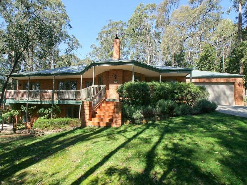 5 Scenic Crescent, Kalorama VIC 3766