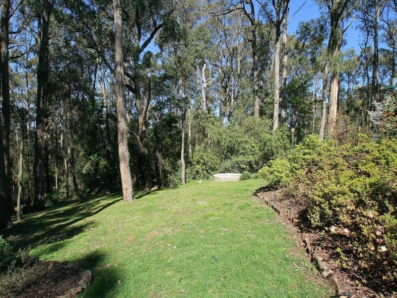 5 Scenic Crescent, Kalorama VIC 3766