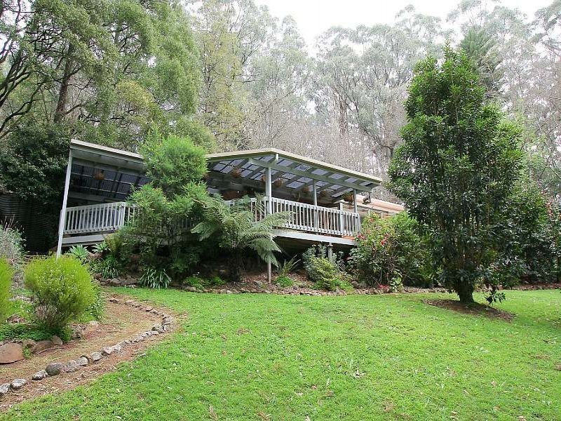 17 Warwick Farm Road, Olinda VIC 3788