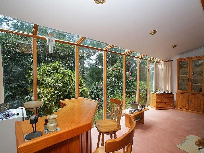 17 Warwick Farm Road, Olinda VIC 3788