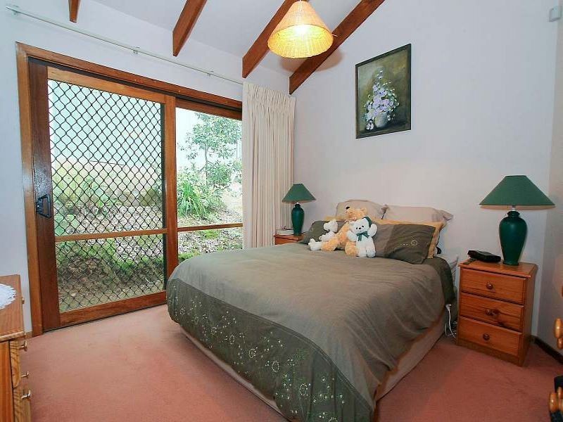 17 Warwick Farm Road, Olinda VIC 3788