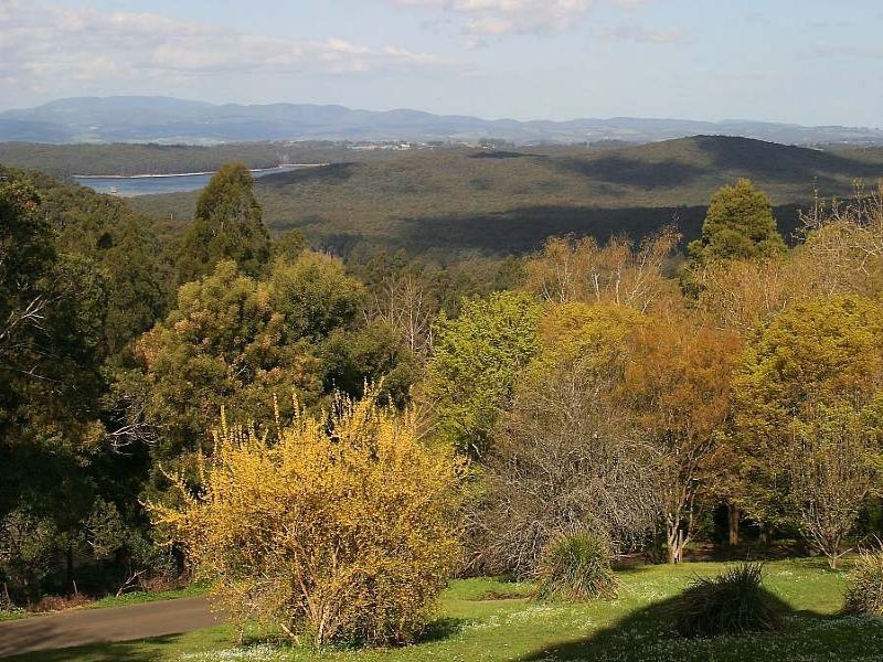 2 Yosemite Road, Kalorama VIC 3766