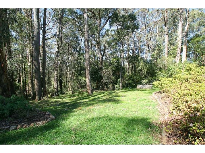 5 Scenic Crescent, Kalorama VIC 3766