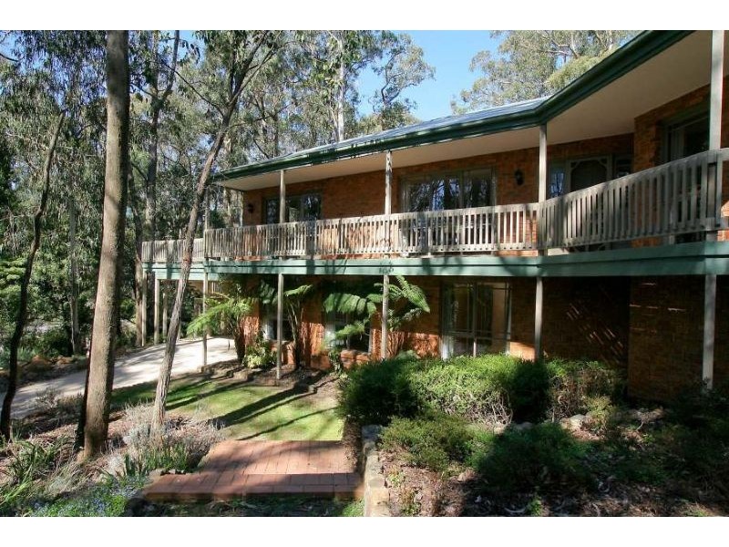 5 Scenic Crescent, Kalorama VIC 3766