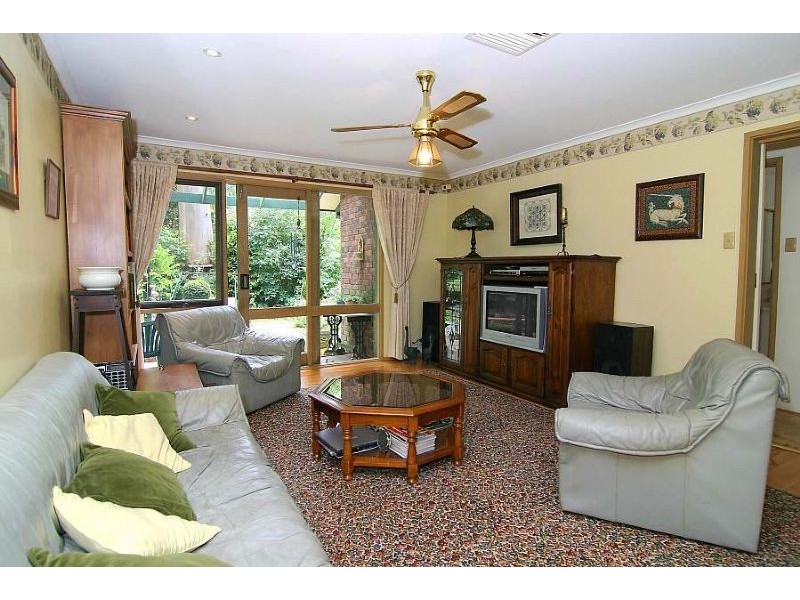 7 Mernda Road, Olinda VIC 3788