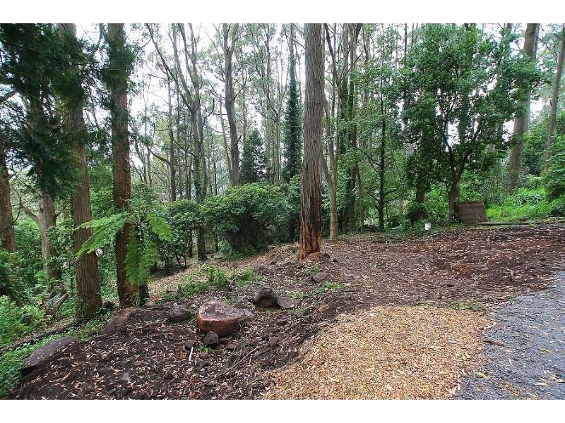 18 Nicholson Street, Olinda VIC 3788