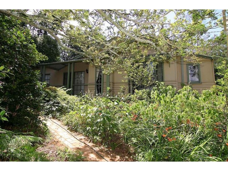 16 School Road, Ferny Creek VIC 3786