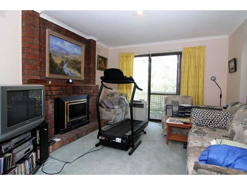 30 Hume Lane, Mount Dandenong VIC 3767