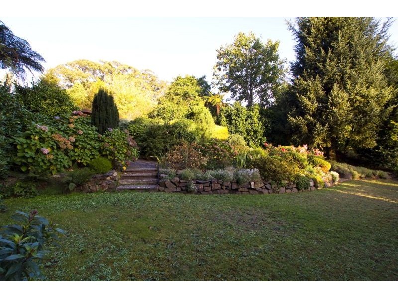 36 Hilton Road, Ferny Creek VIC 3786