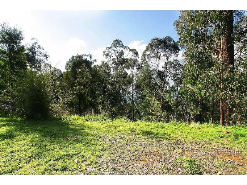 2/13 Hands Road, Kalorama VIC 3766