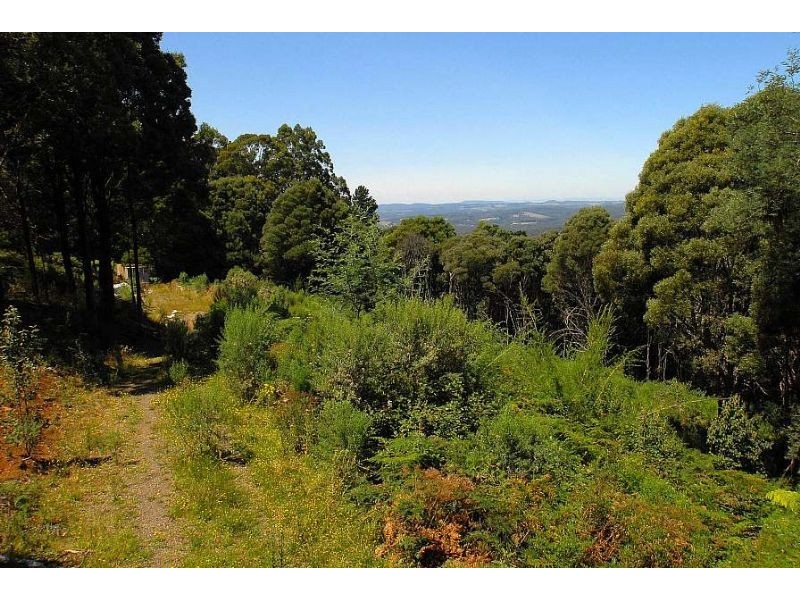 30 Chalet Road, Olinda VIC 3788