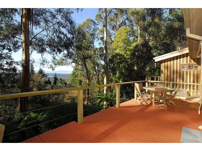 30 Barbers Road, Kalorama VIC 3766