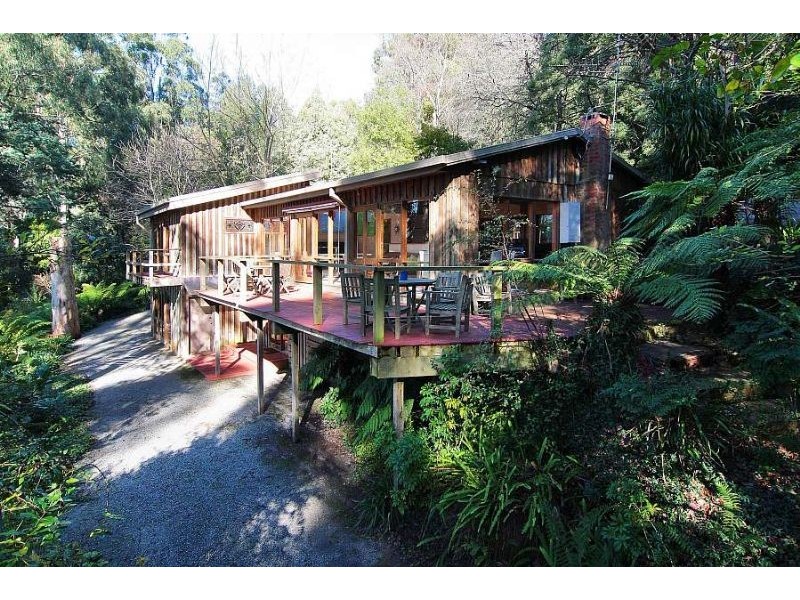 30 Barbers Road, Kalorama VIC 3766