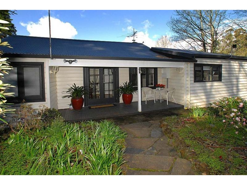 65 Falls Road, Kalorama VIC 3766