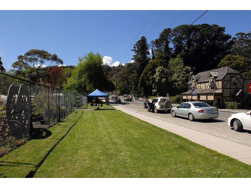 361-365 Mt Dandenong Tourist Rd, Sassafras VIC 3787