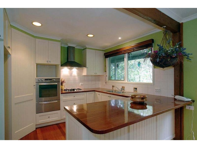 64 Barbers Road, Kalorama VIC 3766