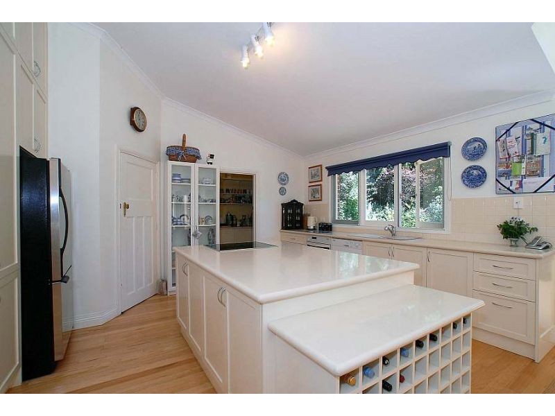 5 Selwyn Lane, Mount Dandenong VIC 3767
