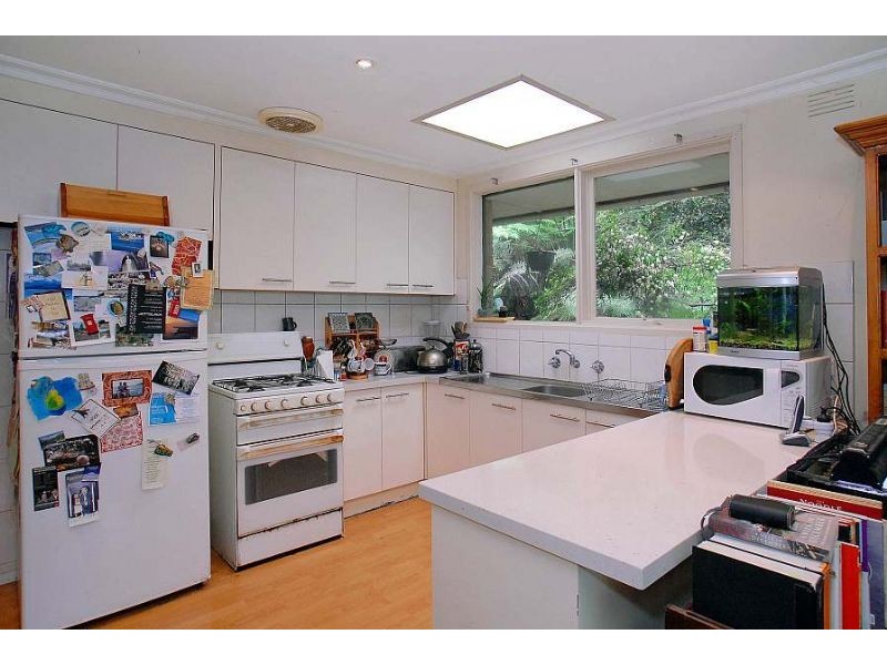 Kalorama VIC 3766