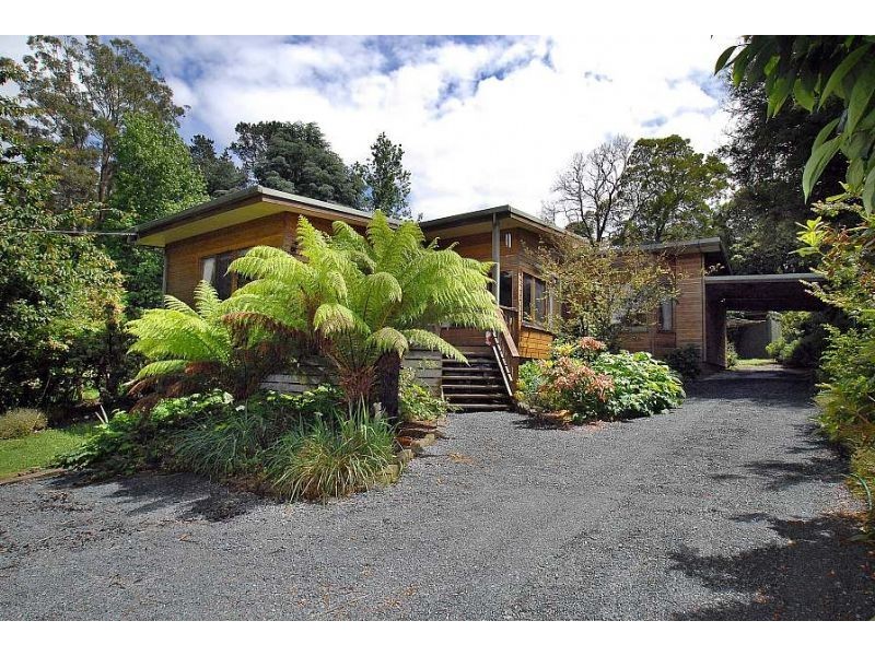 13 Jeeves Avenue, Kalorama VIC 3766