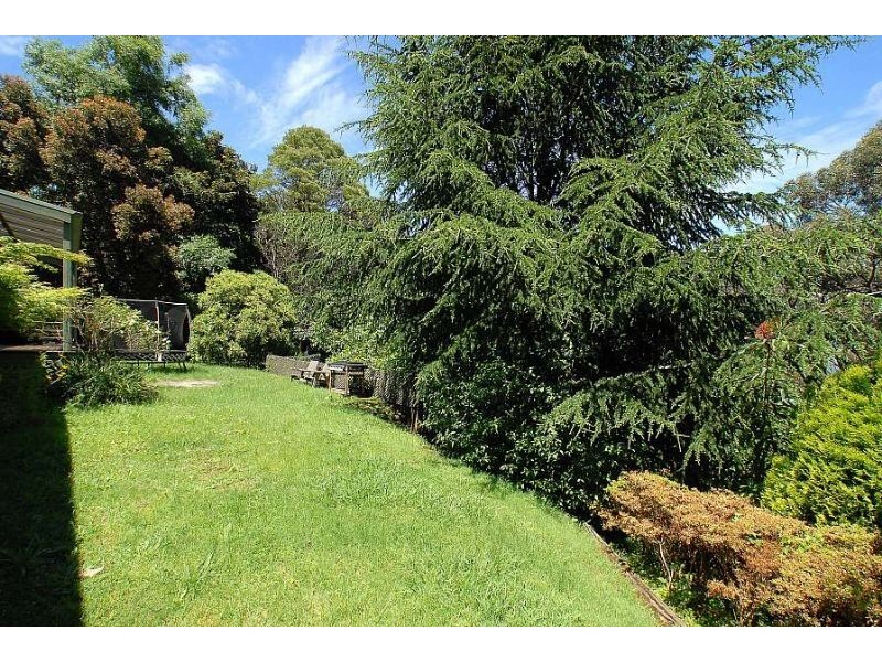 10 Radnor Court, Mount Dandenong VIC 3767