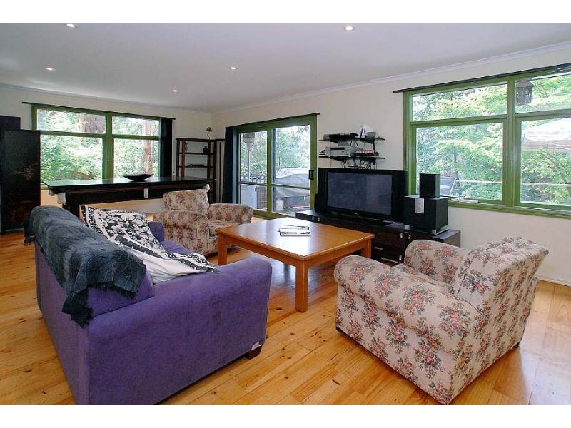 108 Inverness Road, Kalorama VIC 3766