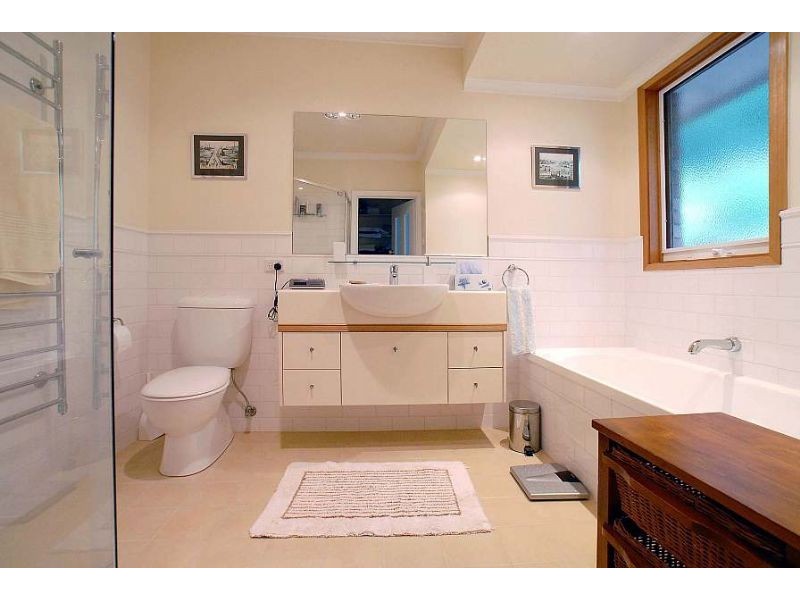 28 Barbers Road, Kalorama VIC 3766