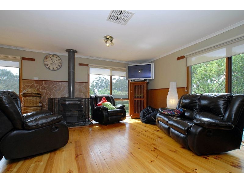 4 Toorak Road, Mount Dandenong VIC 3767