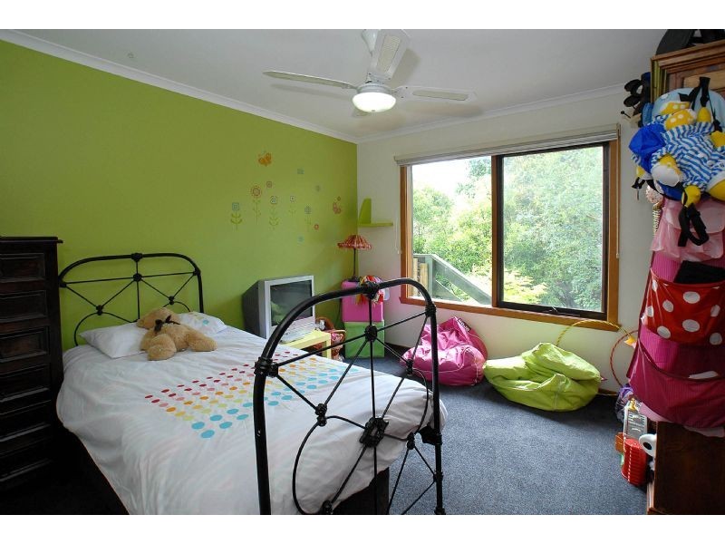 4 Toorak Road, Mount Dandenong VIC 3767