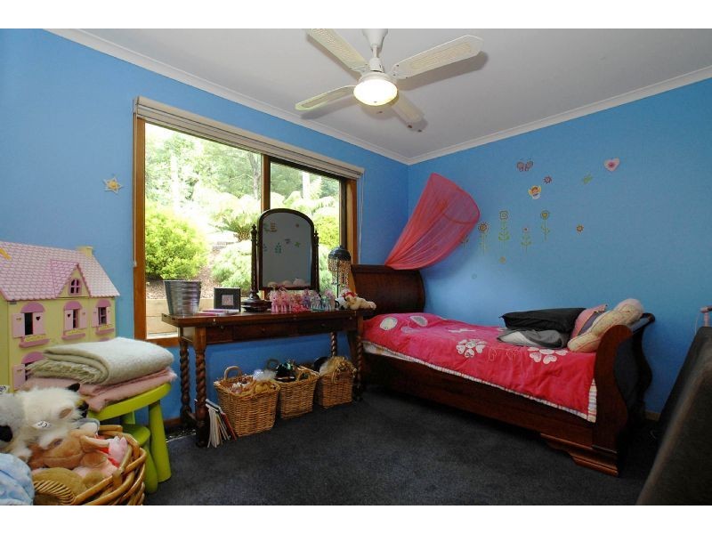 4 Toorak Road, Mount Dandenong VIC 3767