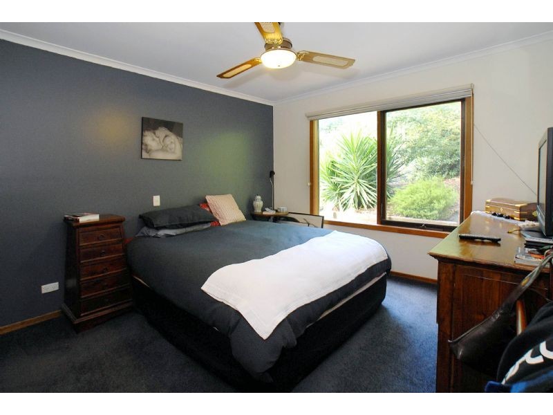 4 Toorak Road, Mount Dandenong VIC 3767