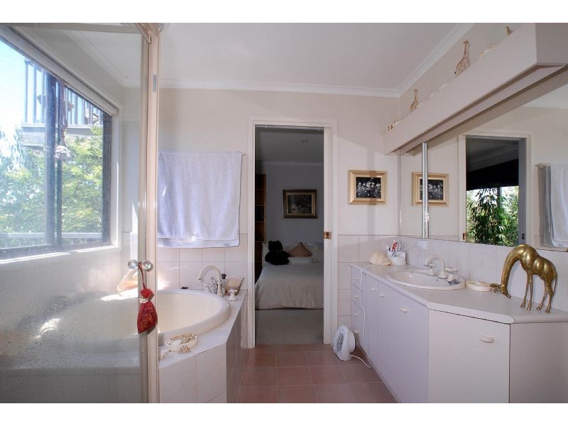 1115 Mount Dandenong Tourist Road, Kalorama VIC 3766