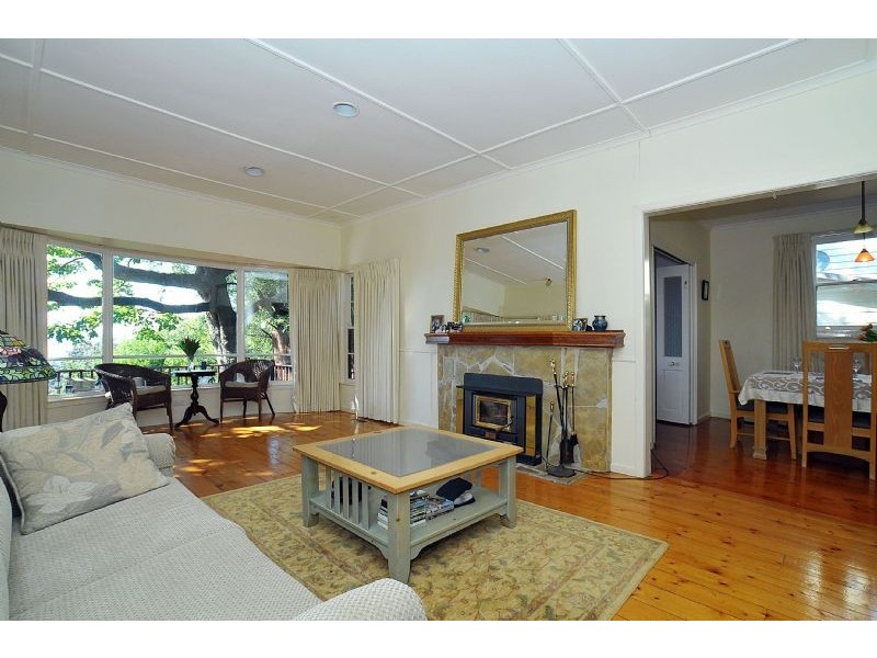 3 Falls Road, Kalorama VIC 3766