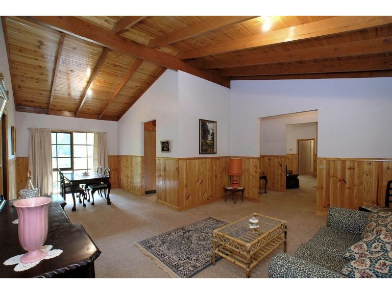 1 Ida Grove, Olinda VIC 3788