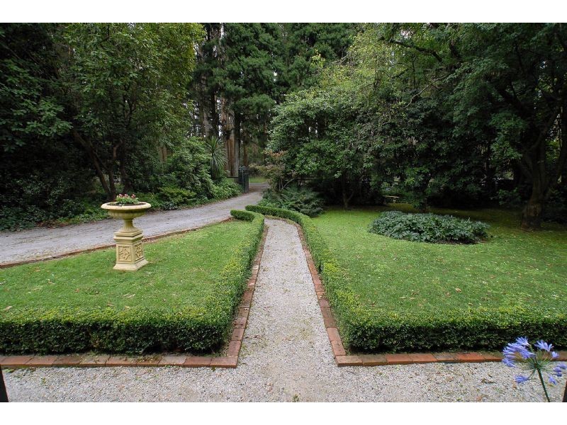 126-128 Ridge Road, Mount Dandenong VIC 3767