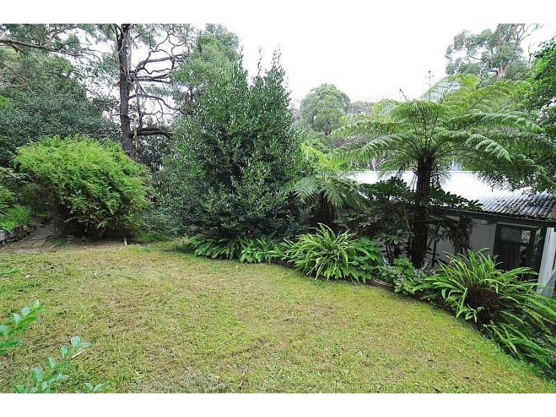 2 Kalulu Road, Belgrave VIC 3160