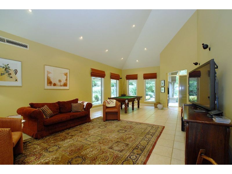 Mount Dandenong VIC 3767