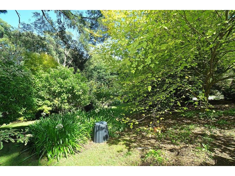 2 Observatory Road, Mount Dandenong VIC 3767
