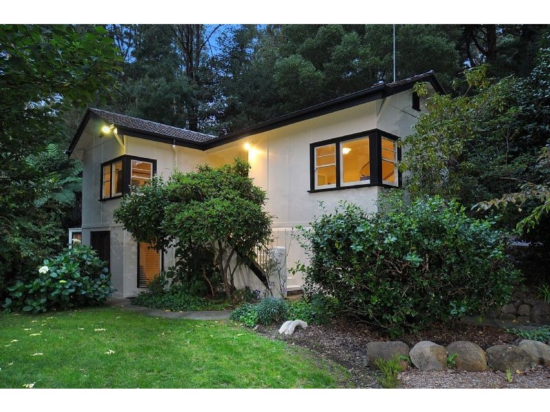 3 Greville Road, Ferny Creek VIC 3786