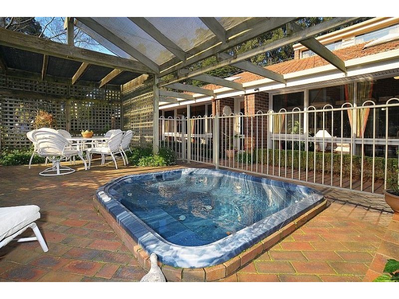 7 Yvonne Road, Mount Dandenong VIC 3767