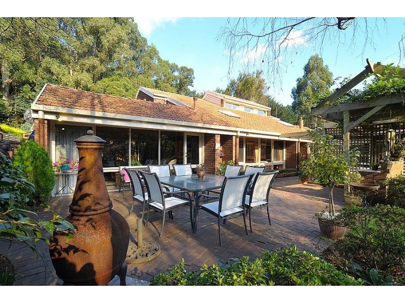 7 Yvonne Road, Mount Dandenong VIC 3767