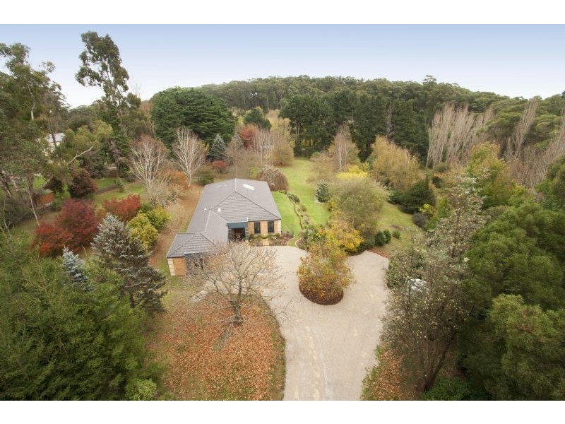7 Mt Erin Road, Ferny Creek VIC 3786