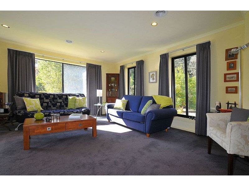 7 Mt Erin Road, Ferny Creek VIC 3786