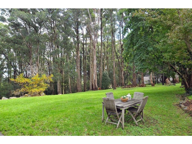 63 One Tree Hill Road, Ferny Creek VIC 3786