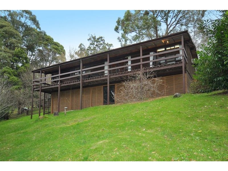 2 Eileen Avenue, Kalorama VIC 3766