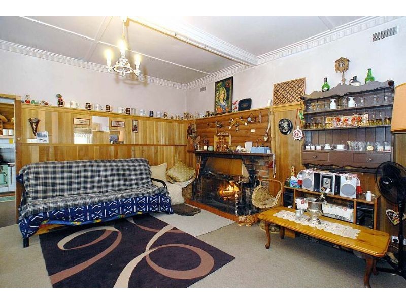 10 Monash Avenue, Olinda VIC 3788