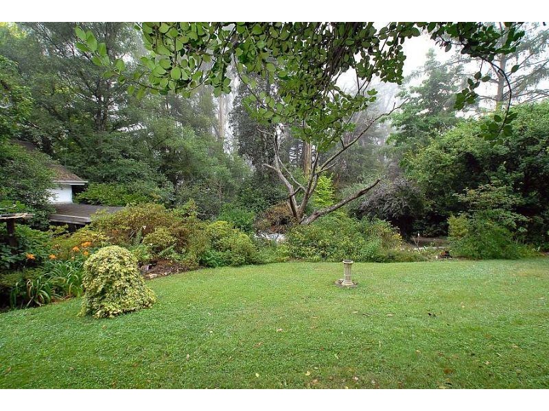 1 Toorak Road, Mount Dandenong VIC 3767