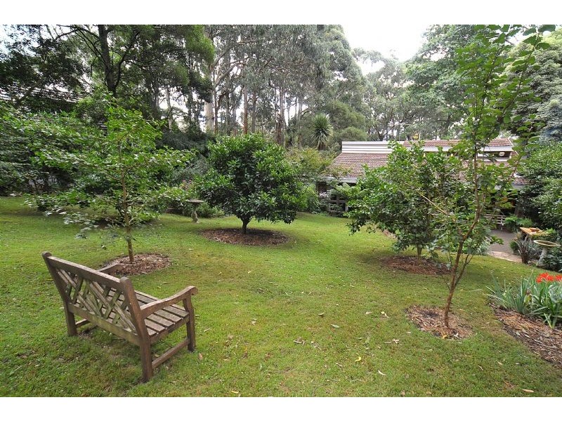 10 Mount Erin Road, Ferny Creek VIC 3786