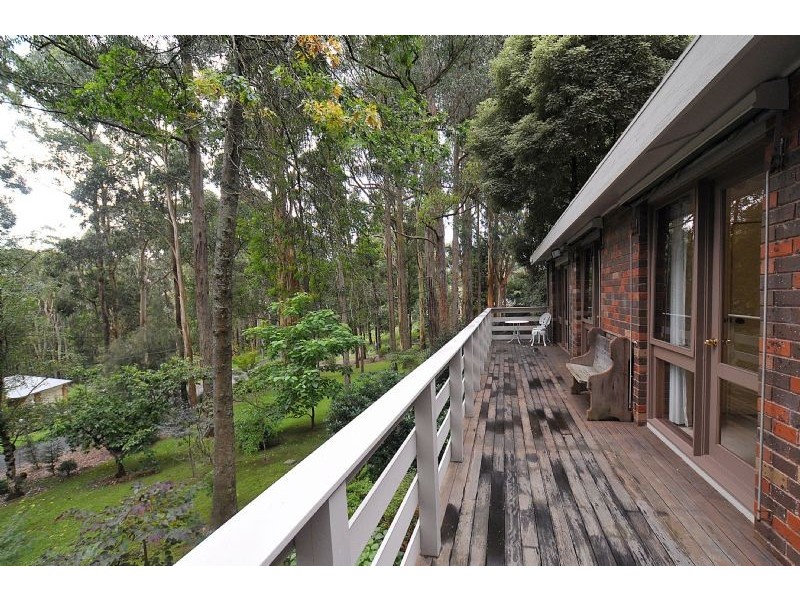 10 Mount Erin Road, Ferny Creek VIC 3786