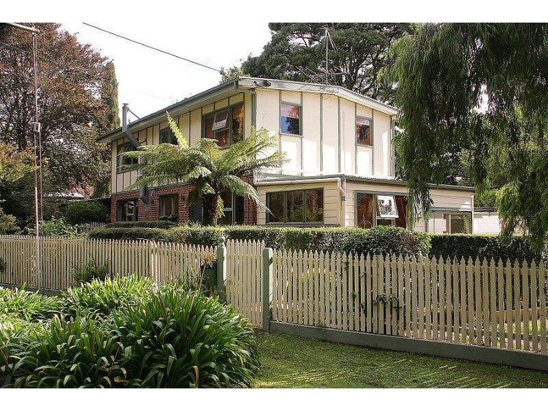 294 Mt Dandenong Tourist Road, Sassafras VIC 3787