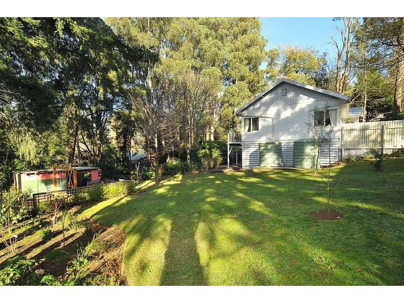 3 Panteg Road, Sassafras VIC 3787
